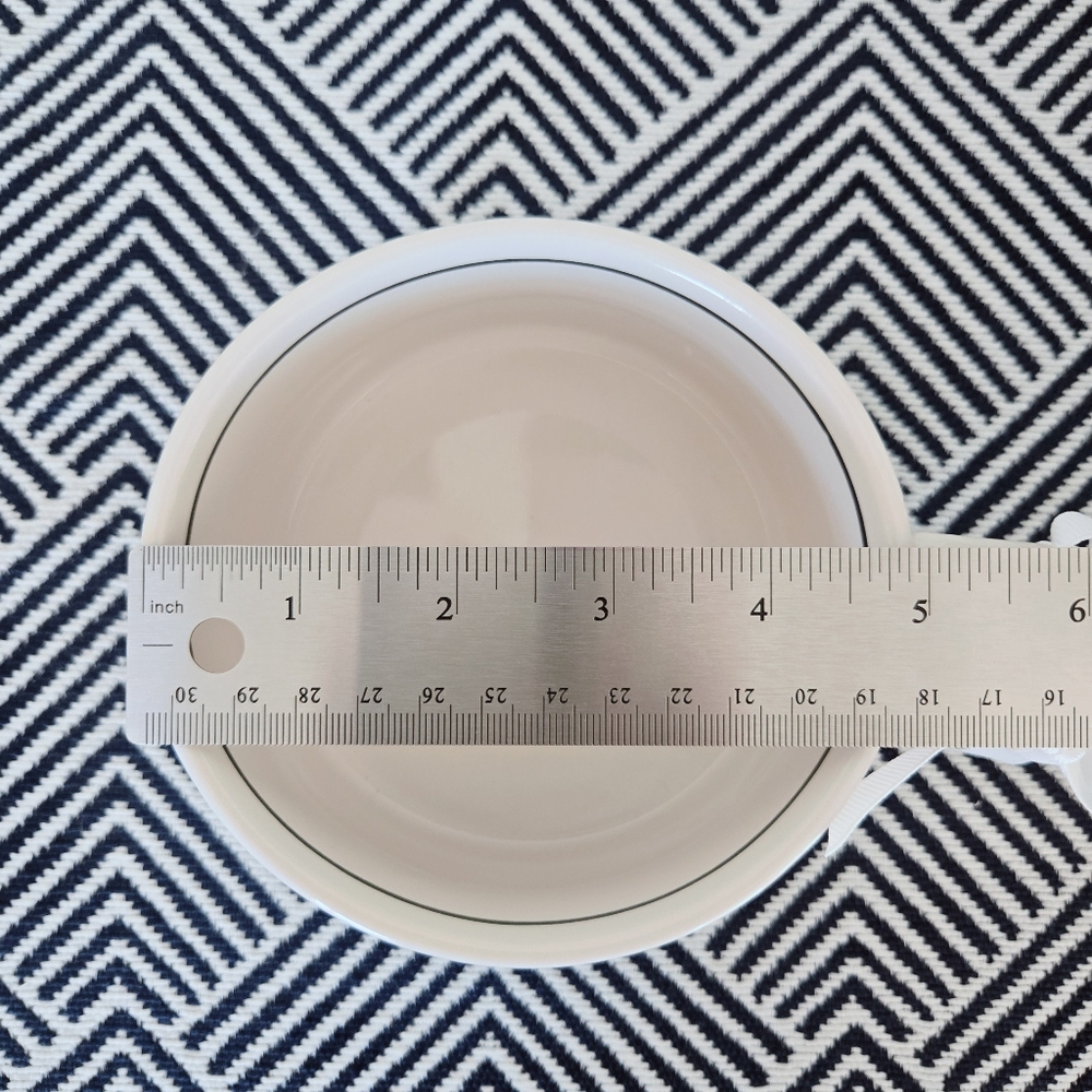 Rae Dunn White Peanuts Mug - Picture 5 of 5